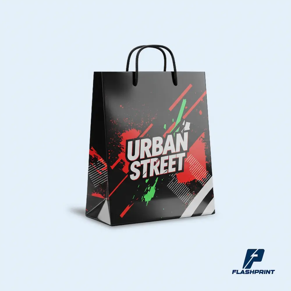 bolsa couche personalizada alt="bolsa de papel couche personalizada full color con asas"